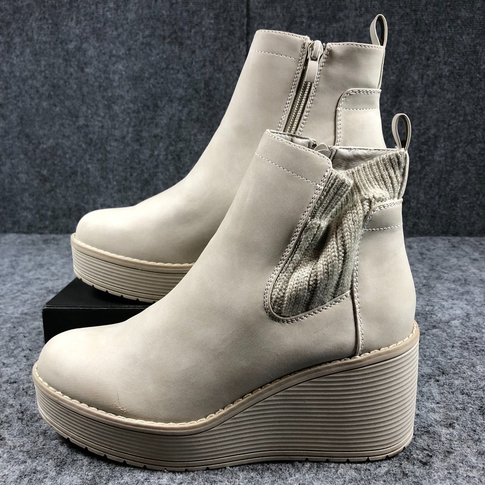 Steve Madden Wedge Booties Women's 9 Ivory Faux Leather Paisley Zip Up Boots - Picture 3 of 14